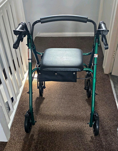 Green black wheel rollator - &,